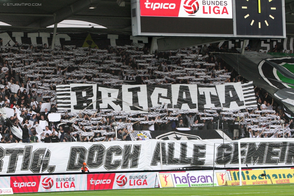 Sturm Graz - Altach
Oesterreichische Fussball Bundesliga, 28. Runde, SK Sturm Graz - SCR Altach, Stadion Liebenau Graz, 11.04.2015. 

Foto zeigt Fans von Sturm mit einer Choreografie
