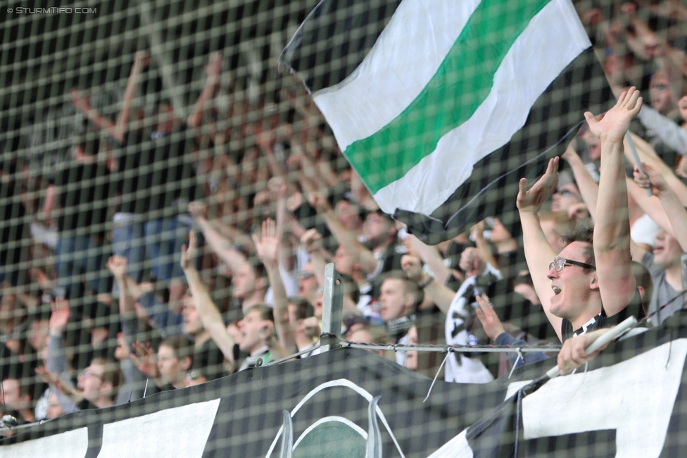 Sturm Graz - Altach
Oesterreichische Fussball Bundesliga, 28. Runde, SK Sturm Graz - SCR Altach, Stadion Liebenau Graz, 11.04.2015. 

Foto zeigt Fans von Sturm
