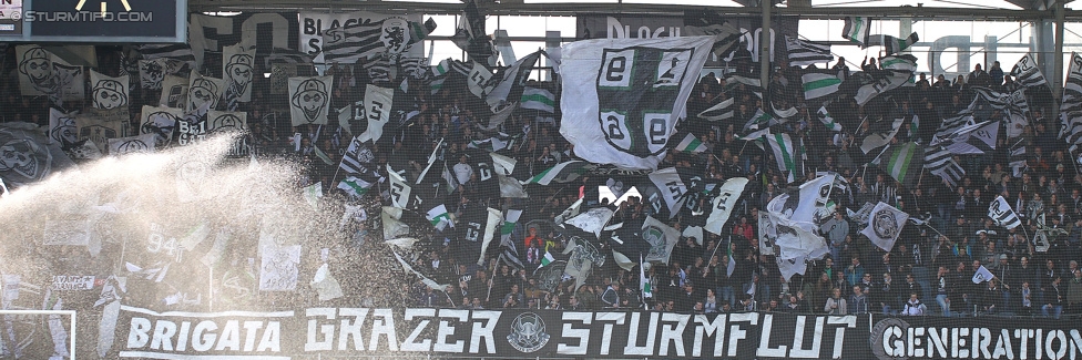 Sturm Graz - Groedig
Oesterreichische Fussball Bundesliga, 29. Runde, SK Sturm Graz - SV Groedig, Stadion Liebenau Graz, 18.04.2015. 

Foto zeigt Fans von Sturm
