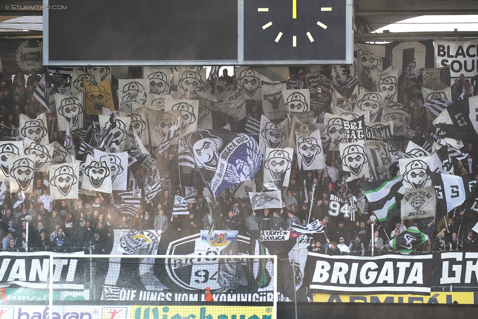 Sturm Graz - Groedig
Oesterreichische Fussball Bundesliga, 29. Runde, SK Sturm Graz - SV Groedig, Stadion Liebenau Graz, 18.04.2015. 

Foto zeigt Fans von Sturm
