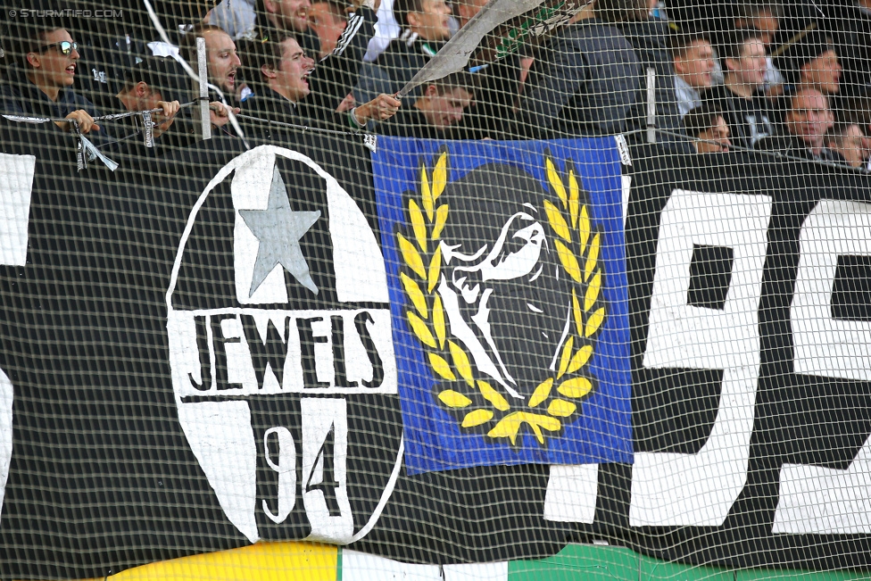 Sturm Graz - Groedig
Oesterreichische Fussball Bundesliga, 29. Runde, SK Sturm Graz - SV Groedig, Stadion Liebenau Graz, 18.04.2015. 

Foto zeigt Fans von Sturm
