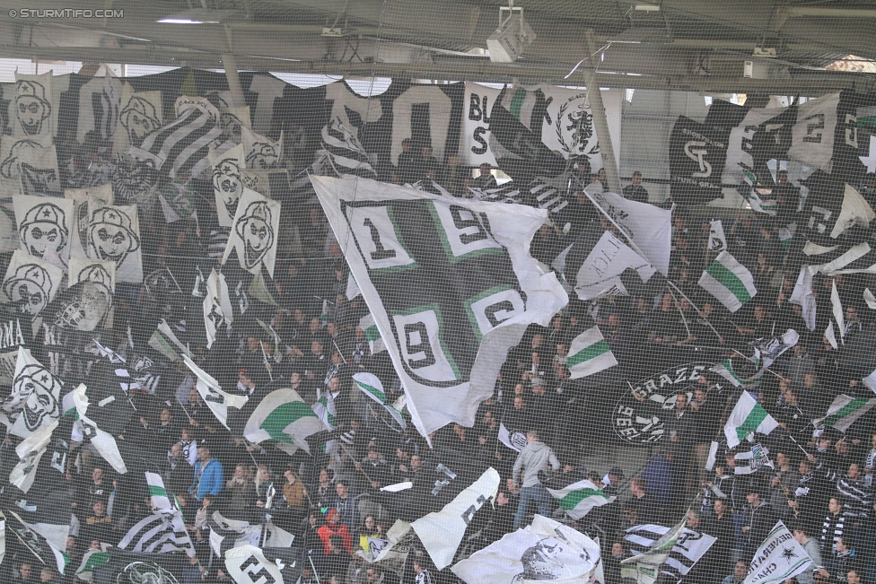 Sturm Graz - Groedig
Oesterreichische Fussball Bundesliga, 29. Runde, SK Sturm Graz - SV Groedig, Stadion Liebenau Graz, 18.04.2015. 

Foto zeigt Fans von Sturm
