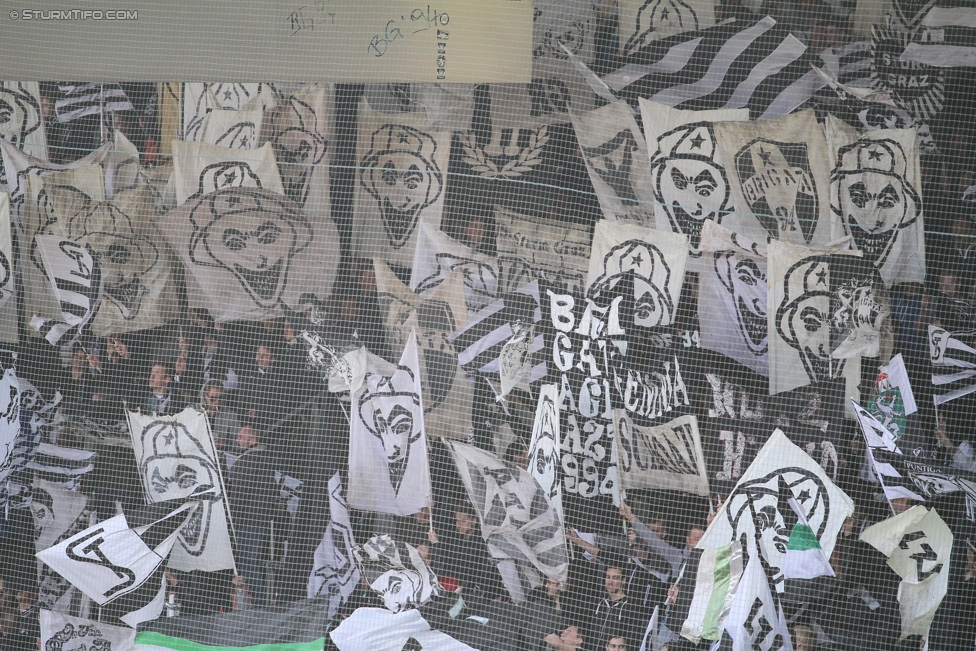 Sturm Graz - Groedig
Oesterreichische Fussball Bundesliga, 29. Runde, SK Sturm Graz - SV Groedig, Stadion Liebenau Graz, 18.04.2015. 

Foto zeigt Fans von Sturm
