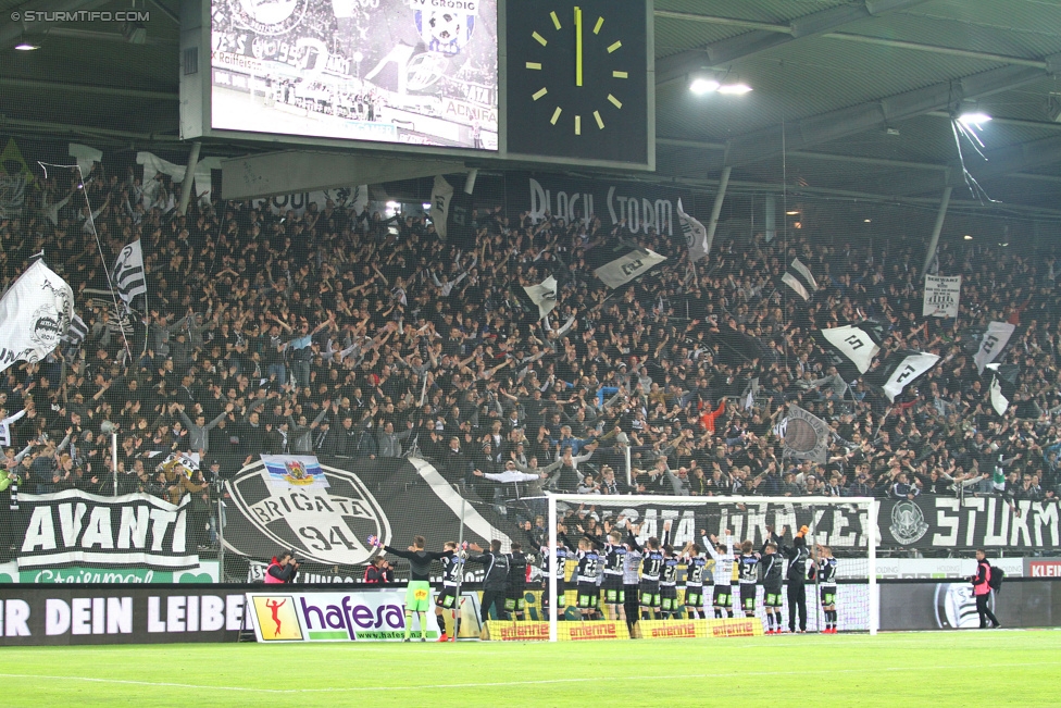 Sturm Graz - Groedig
Oesterreichische Fussball Bundesliga, 29. Runde, SK Sturm Graz - SV Groedig, Stadion Liebenau Graz, 18.04.2015. 

Foto zeigt Fans von Sturm
