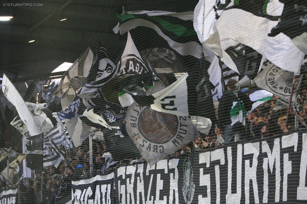 Sturm Graz - Groedig
Oesterreichische Fussball Bundesliga, 29. Runde, SK Sturm Graz - SV Groedig, Stadion Liebenau Graz, 18.04.2015. 

Foto zeigt Fans von Sturm
