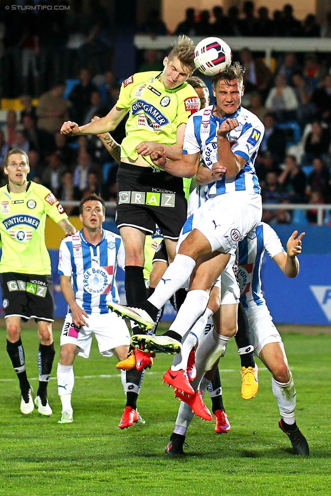 Wr. Neustadt - Sturm Graz
Oesterreichische Fussball Bundesliga, 30. Runde, SC Wiener Neustadt - SK Sturm Graz, Stadion Wiener Neustadt, 25.04.2015. 

Foto zeigt Simon Piesinger (Sturm)
Schlüsselwörter: kopfball