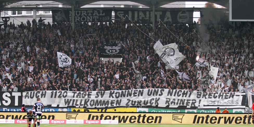 Sturm Graz - Rapid Wien
Oesterreichische Fussball Bundesliga, 31. Runde, SK Sturm Graz - SK Rapid Wien, Stadion Liebenau Graz, 03.05.2015. 

Foto zeigt Fans von Sturm
