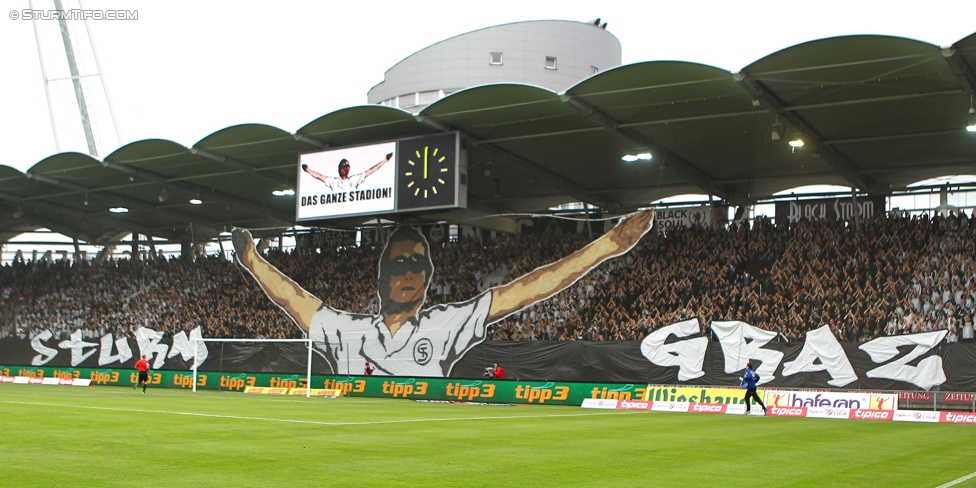 Sturm Graz - Rapid Wien
Oesterreichische Fussball Bundesliga, 31. Runde, SK Sturm Graz - SK Rapid Wien, Stadion Liebenau Graz, 03.05.2015. 

Foto zeigt Fans von Sturm mit einer Choreografie
