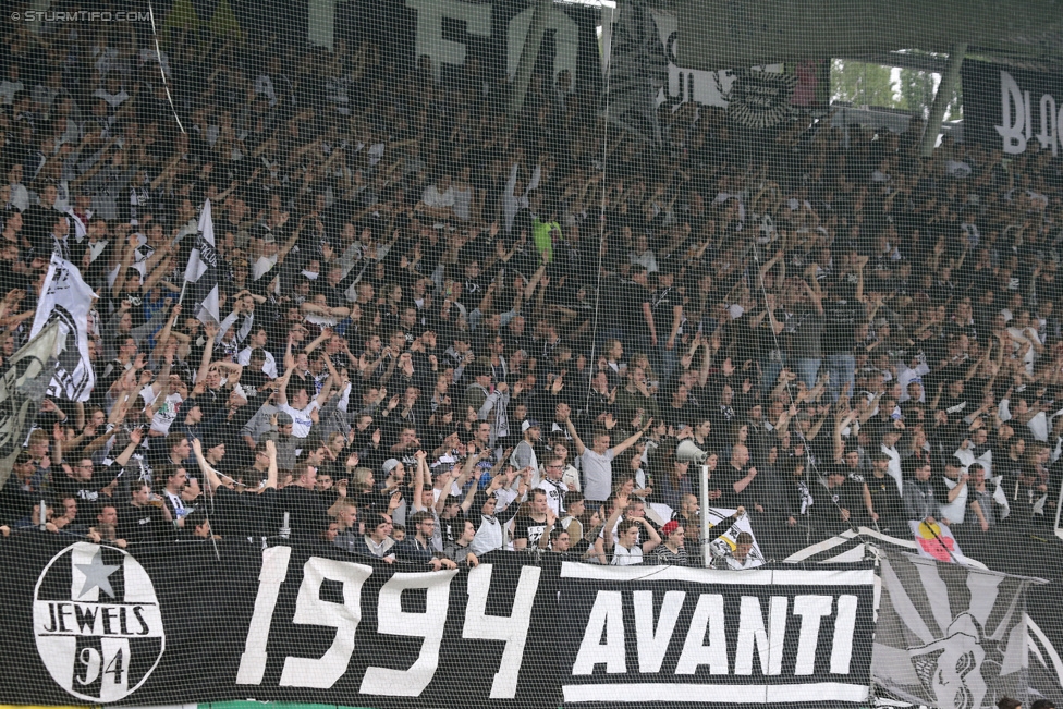 Sturm Graz - Rapid Wien
Oesterreichische Fussball Bundesliga, 31. Runde, SK Sturm Graz - SK Rapid Wien, Stadion Liebenau Graz, 03.05.2015. 

Foto zeigt Fans von Sturm
