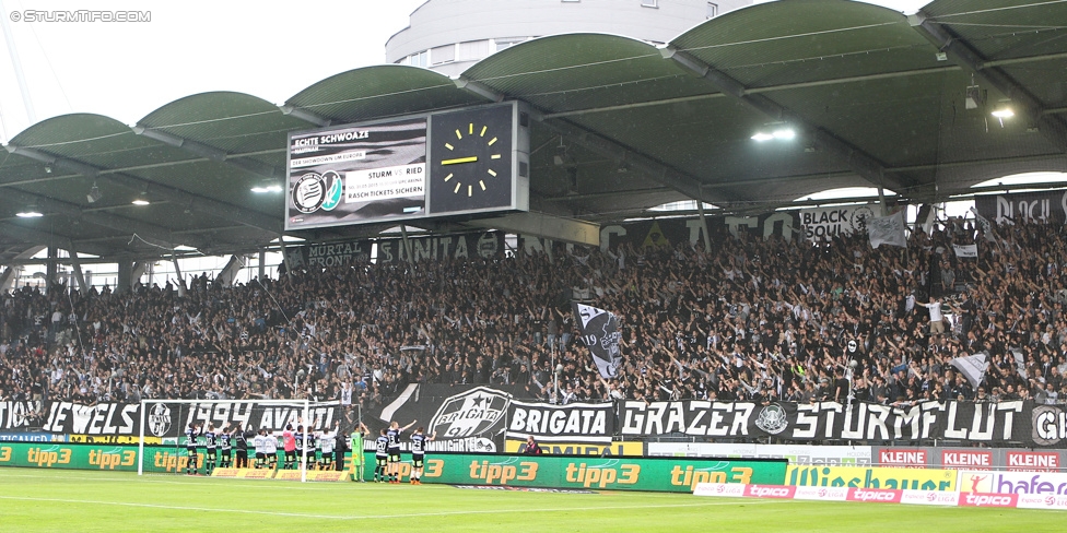 Sturm Graz - Rapid Wien
Oesterreichische Fussball Bundesliga, 31. Runde, SK Sturm Graz - SK Rapid Wien, Stadion Liebenau Graz, 03.05.2015. 

Foto zeigt Fans von Sturm
