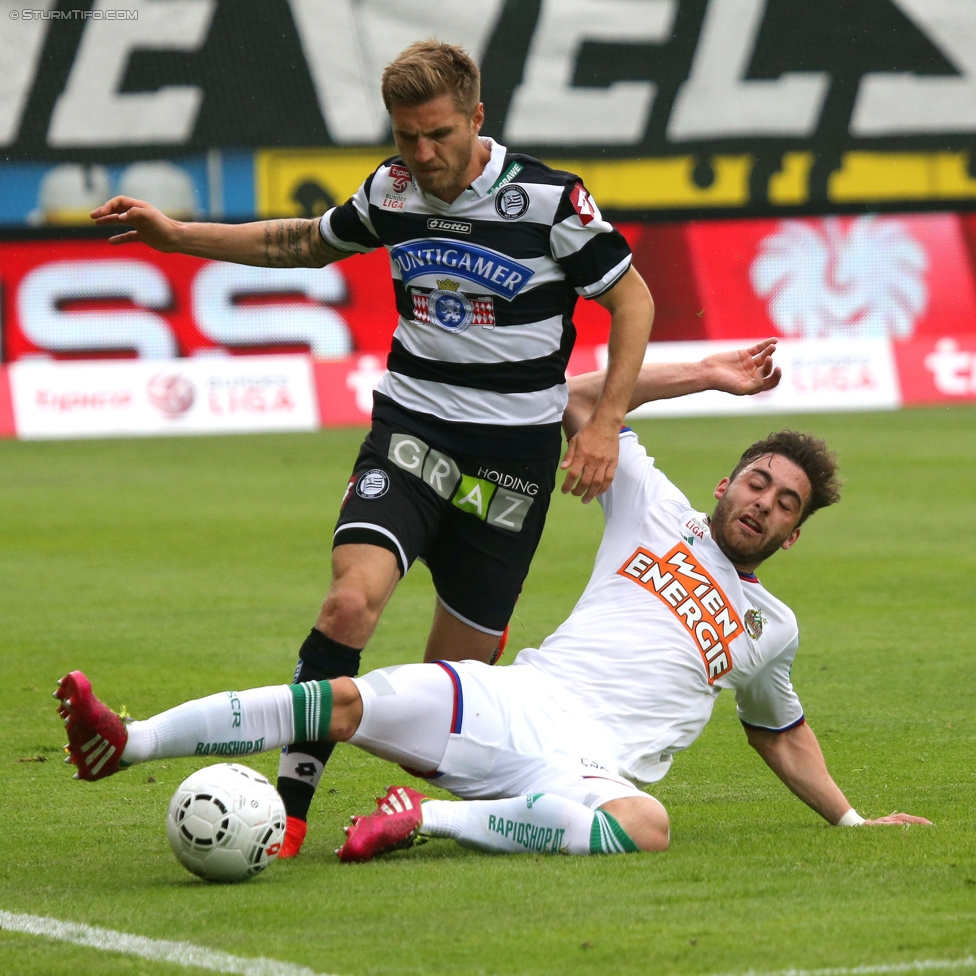 Sturm Graz - Rapid Wien
Oesterreichische Fussball Bundesliga, 31. Runde, SK Sturm Graz - SK Rapid Wien, Stadion Liebenau Graz, 03.05.2015. 

Foto zeigt Thorsten Schick (Sturm) und Thanos Petsos (Rapid)
