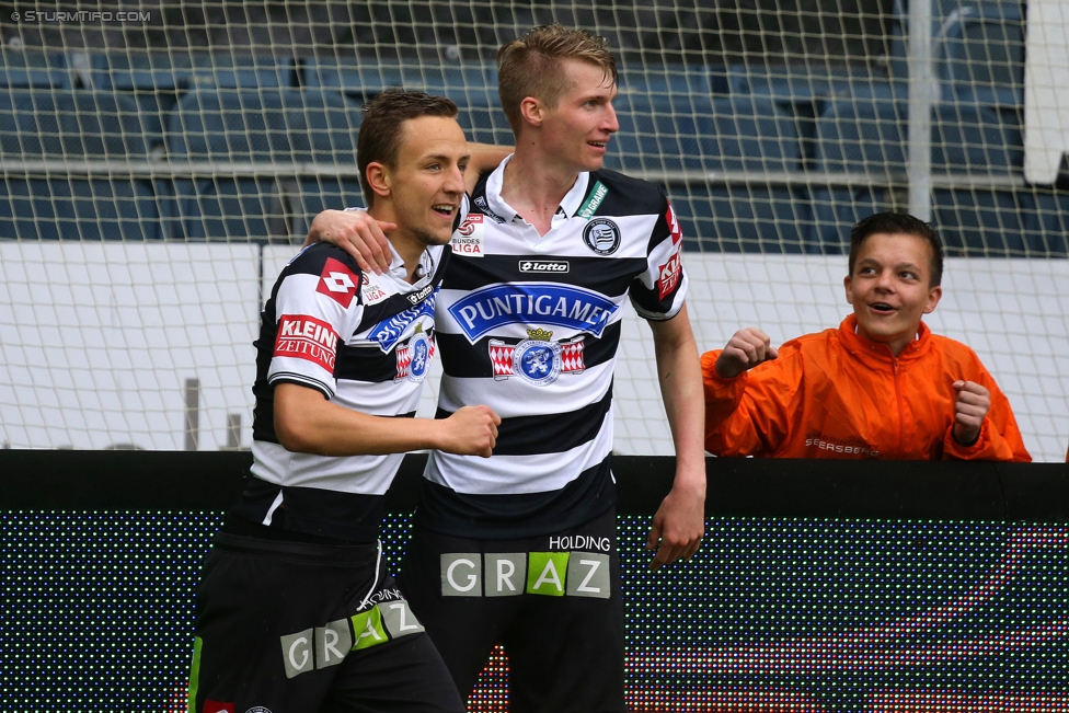 Sturm Graz - Rapid Wien
Oesterreichische Fussball Bundesliga, 31. Runde, SK Sturm Graz - SK Rapid Wien, Stadion Liebenau Graz, 03.05.2015. 

Foto zeigt Daniel Beichler (Sturm) und Simon Piesinger (Sturm)
Schlüsselwörter: torjubel