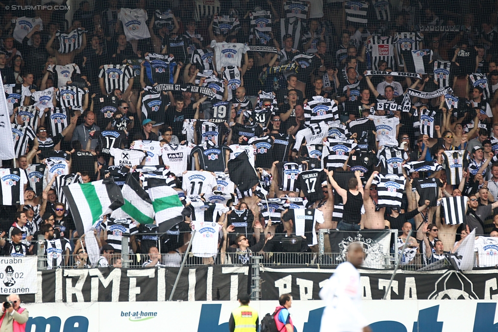 Austria Wien - Sturm Graz
Oesterreichische Fussball Bundesliga, 32. Runde, FK Austria Wien - SK Sturm Graz, Franz-Horr-Stadion Wien, 09.05.2015. 

Foto zeigt Fans von Sturm
