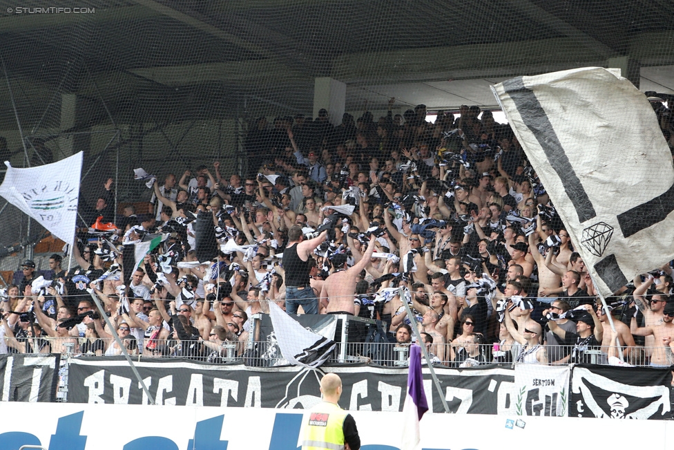 Austria Wien - Sturm Graz
Oesterreichische Fussball Bundesliga, 32. Runde, FK Austria Wien - SK Sturm Graz, Franz-Horr-Stadion Wien, 09.05.2015. 

Foto zeigt Fans von Sturm
