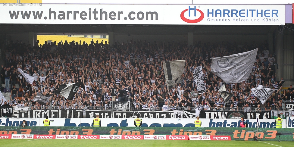 Austria Wien - Sturm Graz
Oesterreichische Fussball Bundesliga, 32. Runde, FK Austria Wien - SK Sturm Graz, Franz-Horr-Stadion Wien, 09.05.2015. 

Foto zeigt Fans von Sturm
