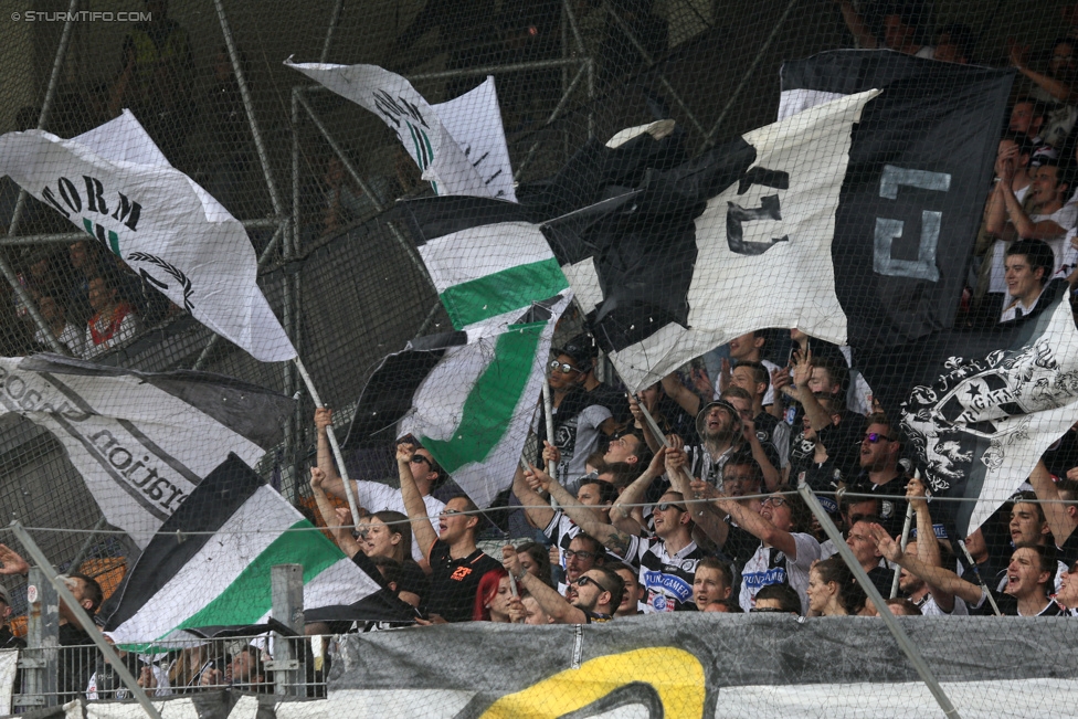 Austria Wien - Sturm Graz
Oesterreichische Fussball Bundesliga, 32. Runde, FK Austria Wien - SK Sturm Graz, Franz-Horr-Stadion Wien, 09.05.2015. 

Foto zeigt Fans von Sturm
