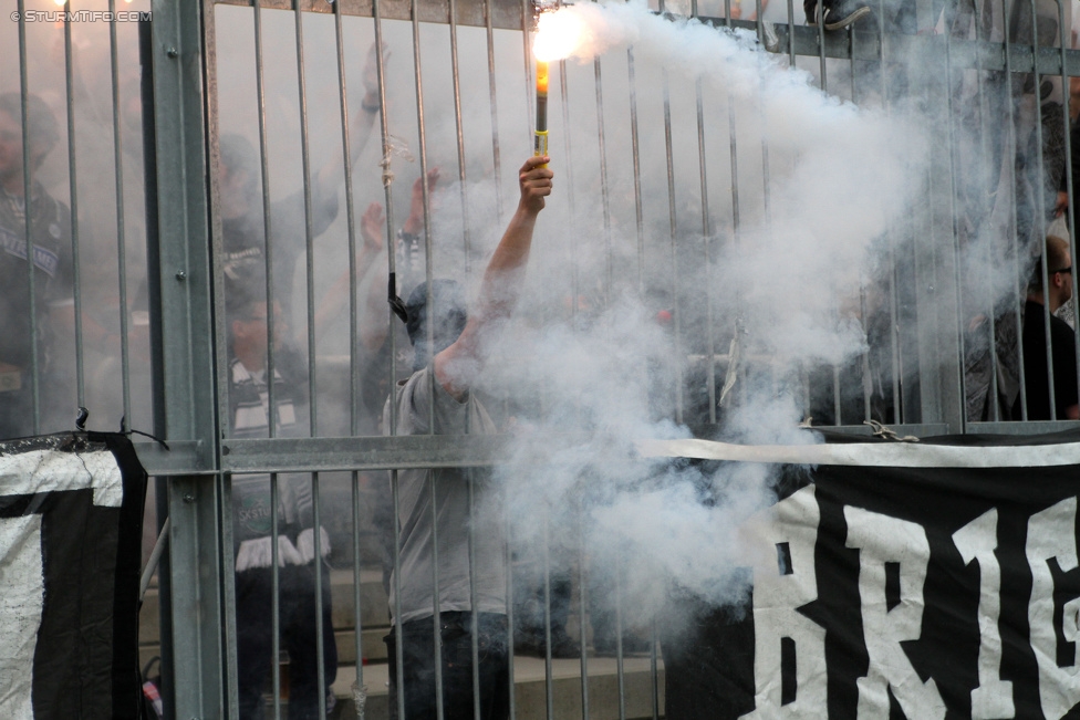 Wolfsberg - Sturm Graz
Oesterreichische Fussball Bundesliga, 33. Runde, Wolfsberger AC - SK Sturm Graz, Lavanttal Arena Wolfsberg, 16.05.2015. 

Foto zeigt Fans von Sturm
