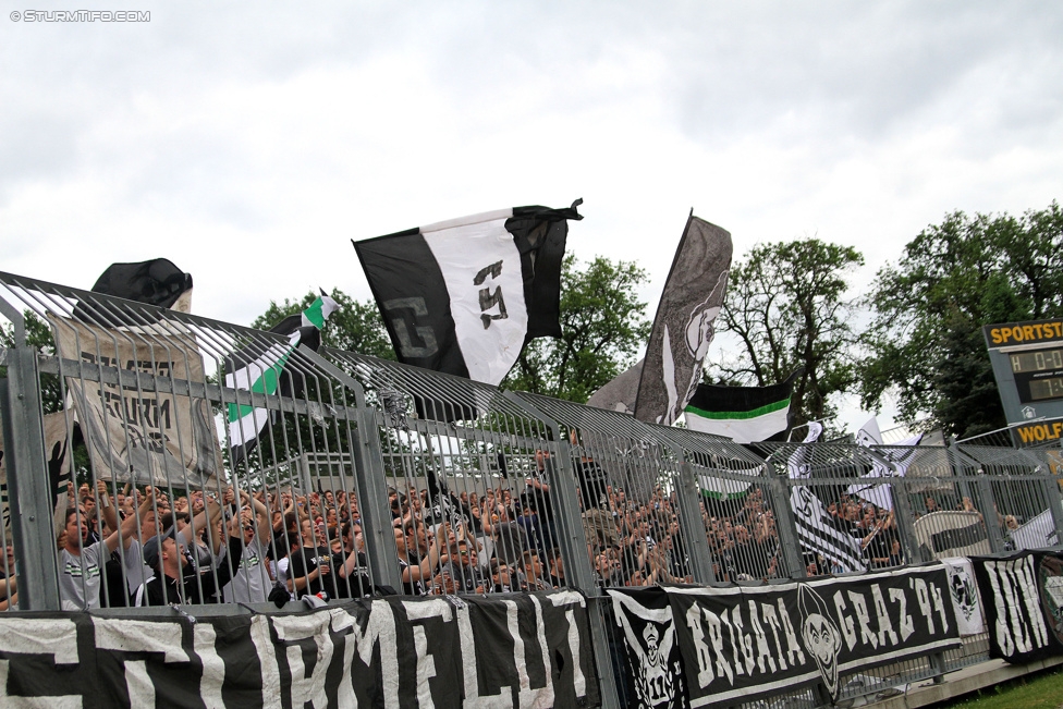 Wolfsberg - Sturm Graz
Oesterreichische Fussball Bundesliga, 33. Runde, Wolfsberger AC - SK Sturm Graz, Lavanttal Arena Wolfsberg, 16.05.2015. 

Foto zeigt Fans von Sturm
