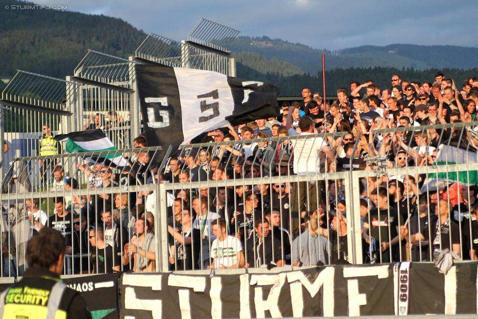 Wolfsberg - Sturm Graz
Oesterreichische Fussball Bundesliga, 33. Runde, Wolfsberger AC - SK Sturm Graz, Lavanttal Arena Wolfsberg, 16.05.2015. 

Foto zeigt Fans von Sturm
