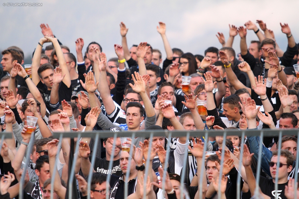 Wolfsberg - Sturm Graz
Oesterreichische Fussball Bundesliga, 33. Runde, Wolfsberger AC - SK Sturm Graz, Lavanttal Arena Wolfsberg, 16.05.2015. 

Foto zeigt Fans von Sturm
