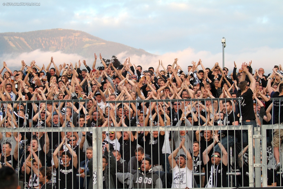 Wolfsberg - Sturm Graz
Oesterreichische Fussball Bundesliga, 33. Runde, Wolfsberger AC - SK Sturm Graz, Lavanttal Arena Wolfsberg, 16.05.2015. 

Foto zeigt Fans von Sturm
