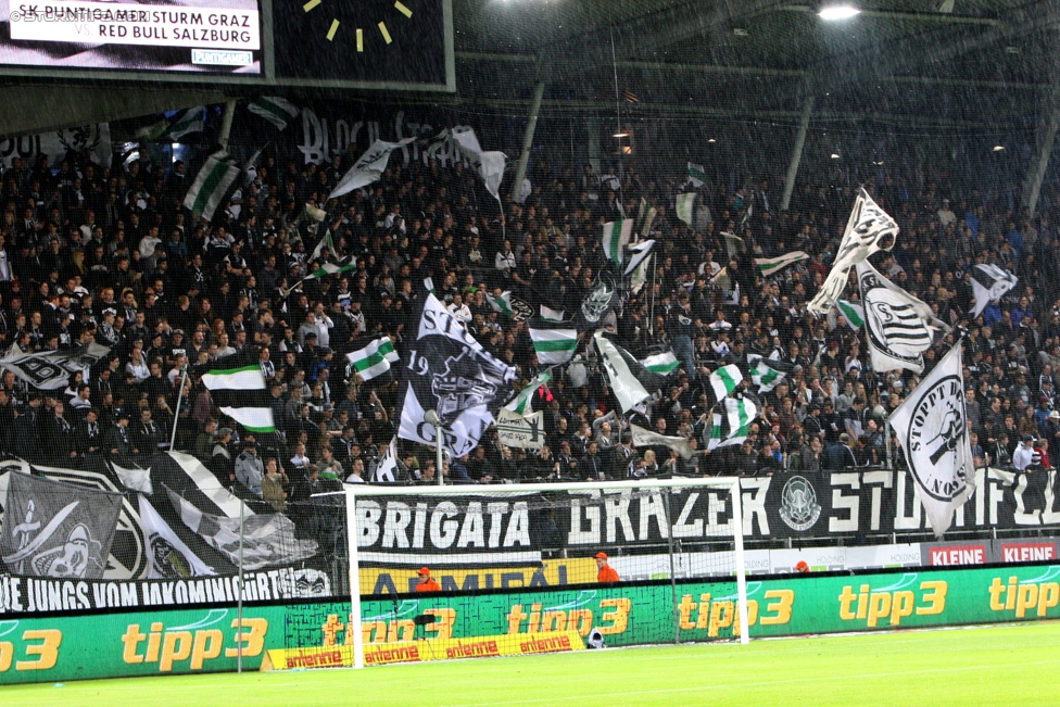 Sturm Graz - RB Salzburg
Oesterreichische Fussball Bundesliga, 34. Runde, SK Sturm Graz - FC RB Salzburg, Stadion Liebenau Graz, 20.05.2015. 

Foto zeigt Fans von Sturm
