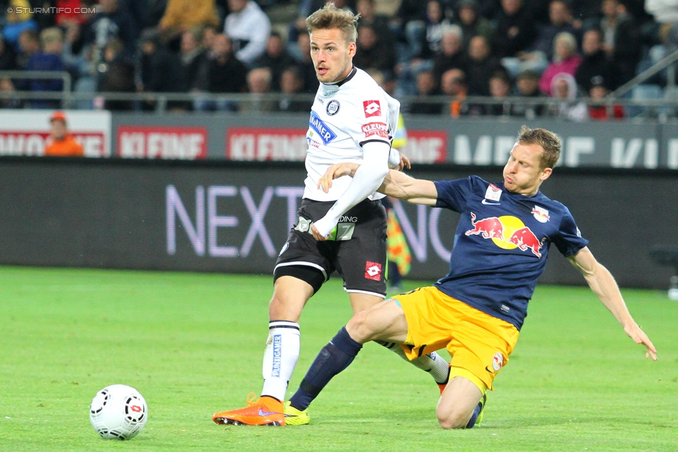 Sturm Graz - RB Salzburg
Oesterreichische Fussball Bundesliga, 34. Runde, SK Sturm Graz - FC RB Salzburg, Stadion Liebenau Graz, 20.05.2015. 

Foto zeigt Lukas Spendlhofer (Sturm) und Martin Hinteregger (Salzburg)
