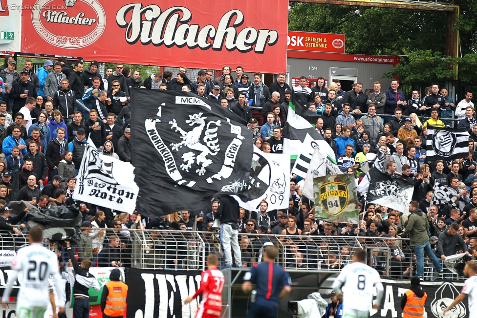 Admira Wacker - Sturm Graz
Oesterreichische Fussball Bundesliga, 35. Runde, FC Admira Wacker Moedling - SK Sturm Graz, Stadion Suedstadt Maria Enzersdorf, 24.05.2015. 

Foto zeigt Fans von Sturm
