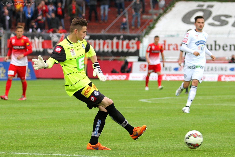 Admira Wacker - Sturm Graz
Oesterreichische Fussball Bundesliga, 35. Runde, FC Admira Wacker Moedling - SK Sturm Graz, Stadion Suedstadt Maria Enzersdorf, 24.05.2015. 

Foto zeigt Tobias Schuetzenauer (Sturm)
