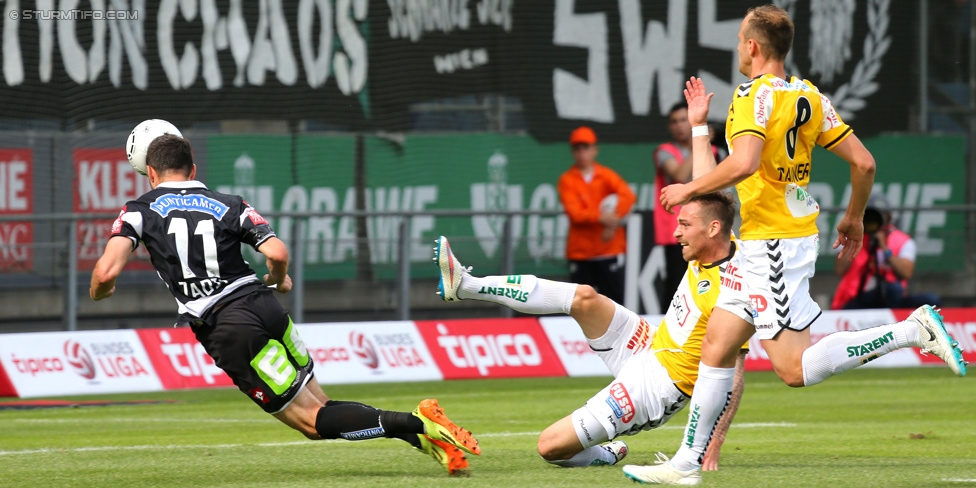 Sturm Graz - Ried
Oesterreichische Fussball Bundesliga, 36. Runde, SK Sturm Graz - SV Ried, Stadion Liebenau Graz, 31.05.2015. 

Foto zeigt Josip Tadic (Sturm) und Gernot Trauner (Ried)
Schlüsselwörter: kopfball