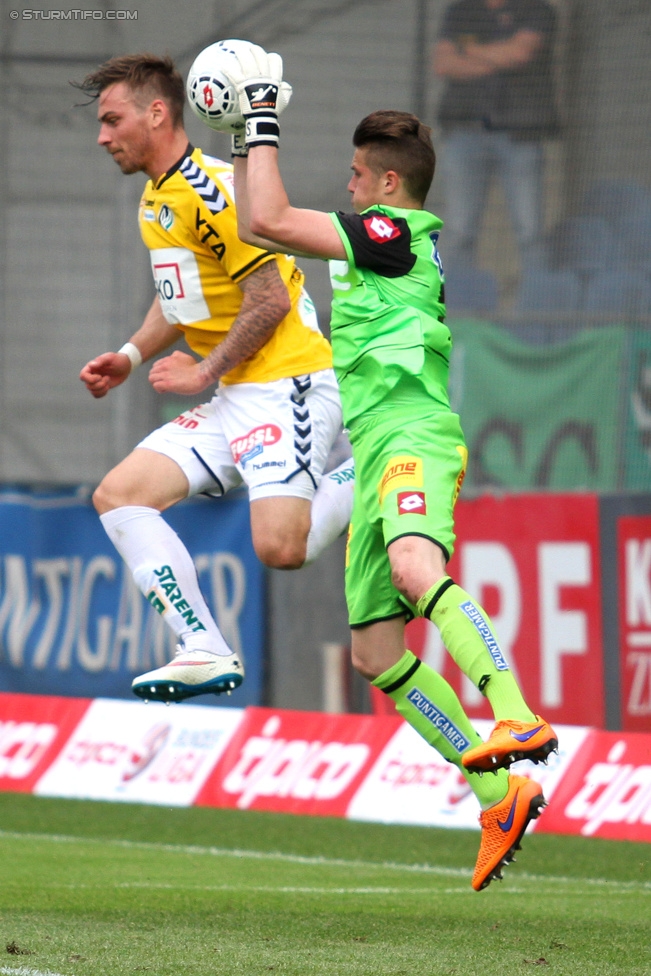 Sturm Graz - Ried
Oesterreichische Fussball Bundesliga, 36. Runde, SK Sturm Graz - SV Ried, Stadion Liebenau Graz, 31.05.2015. 

Foto zeigt Tobias Schuetzenauer (Sturm)
