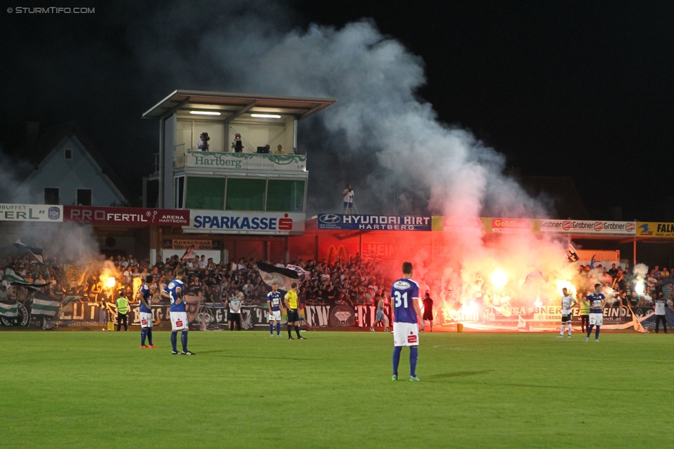 Hartberg - Sturm Graz
OEFB Cup, 1. Runde, TSV Hartberg - SK Sturm Graz, Arena Hartberg, 18.07.2015. 

Foto zeigt Fans von Sturm
Schlüsselwörter: pyrotechnik