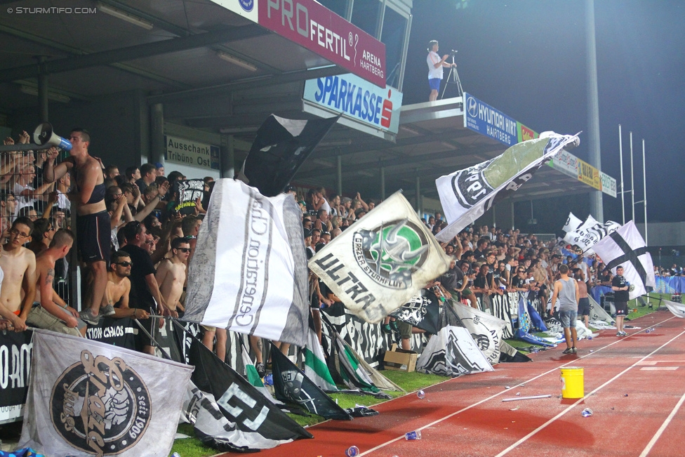 Hartberg - Sturm Graz
OEFB Cup, 1. Runde, TSV Hartberg - SK Sturm Graz, Arena Hartberg, 18.07.2015. 

Foto zeigt Fans von Sturm
