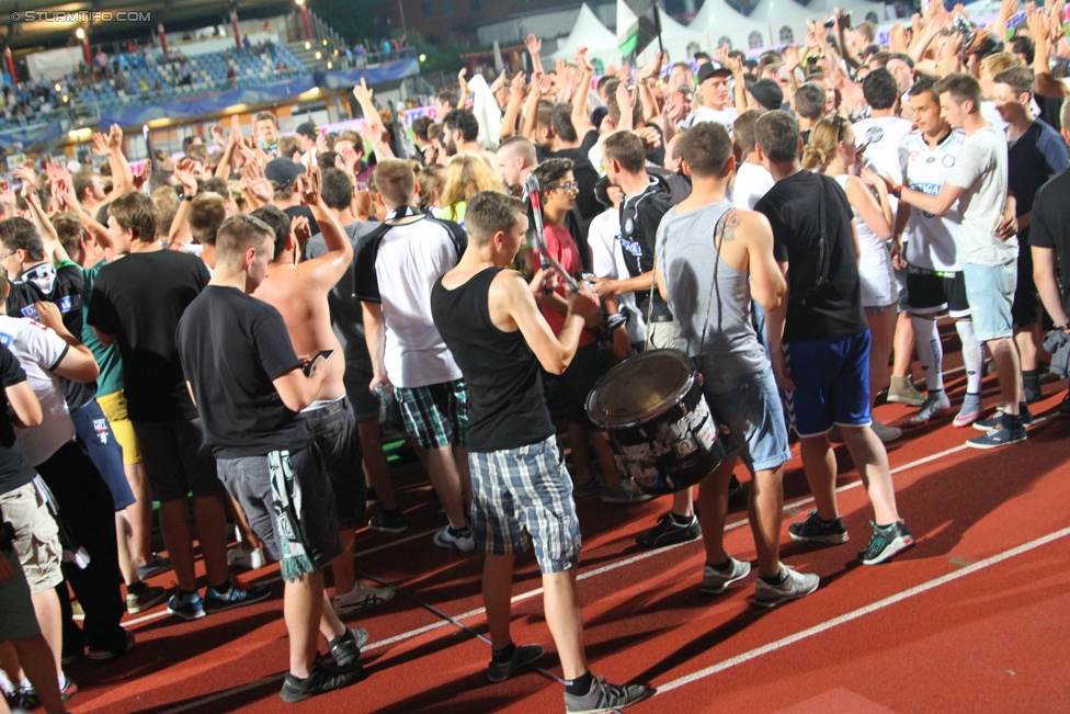 Hartberg - Sturm Graz
OEFB Cup, 1. Runde, TSV Hartberg - SK Sturm Graz, Arena Hartberg, 18.07.2015. 

Foto zeigt Fans von Sturm
