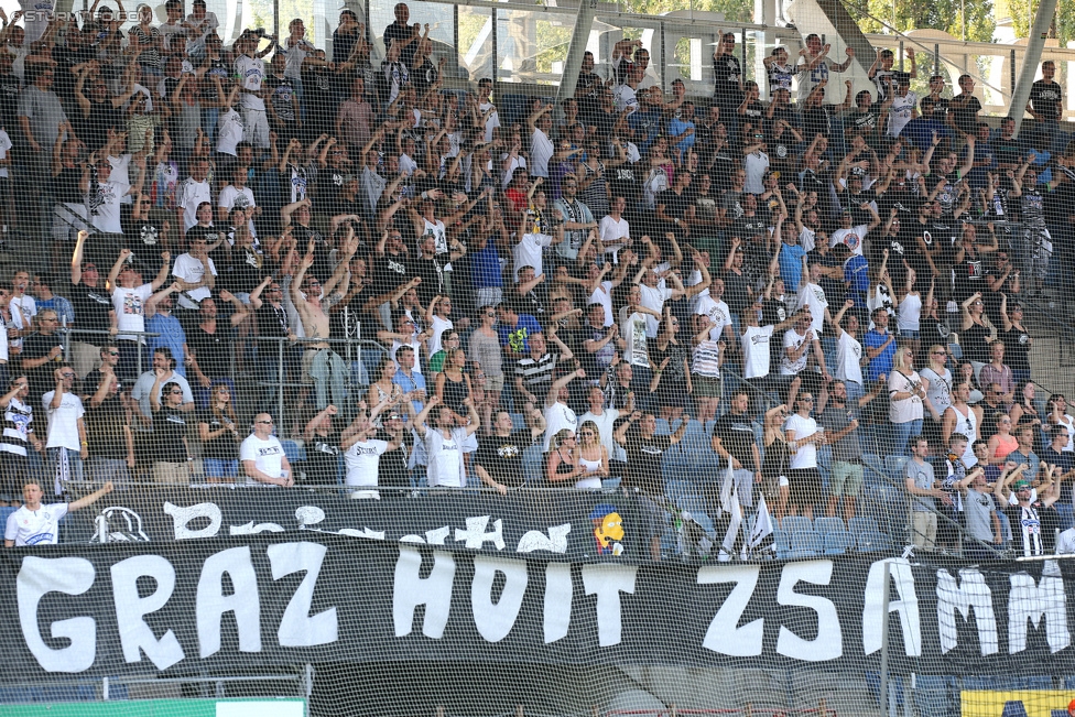 Sturm Graz - Besiktas
Testspiel,  SK Sturm Graz - Besiktas Istanbul, Stadion Liebenau Graz, 22.07.2015. 

Foto zeigt Fans von Sturm mit einem Spruchband
