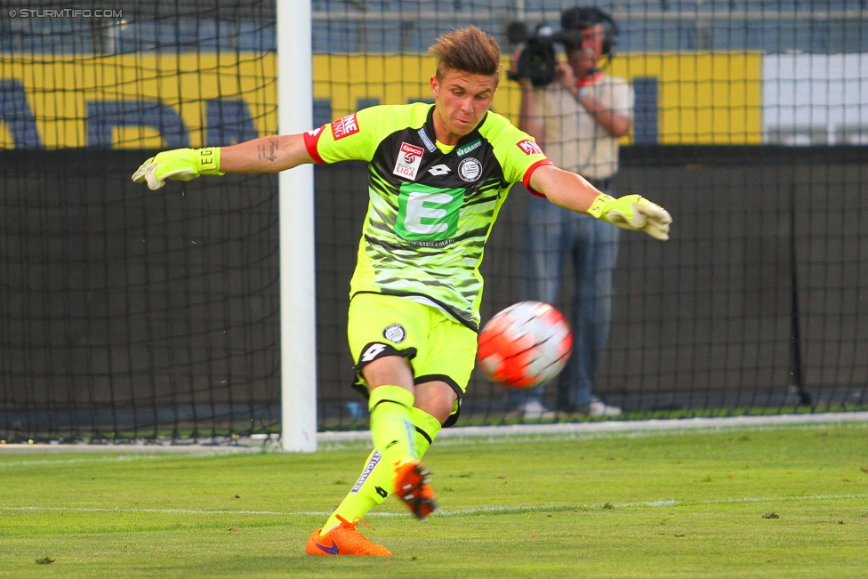 Sturm Graz - Besiktas
Testspiel,  SK Sturm Graz - Besiktas Istanbul, Stadion Liebenau Graz, 22.07.2015. 

Foto zeigt Tobias Schuetzenauer (Sturm)
