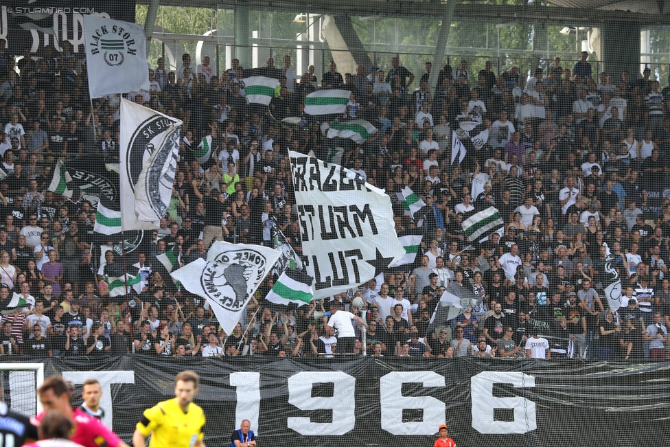 Sturm Graz - Admira Wacker
Oesterreichische Fussball Bundesliga, 1. Runde, SK Sturm Graz - FC Admira Wacker Moedling, Stadion Liebenau Graz, 25.07.2015. 

Foto zeigt Fans von Sturm
