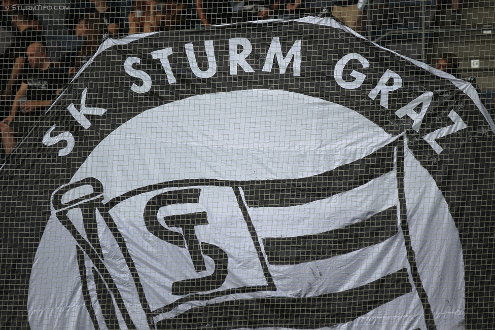 Sturm Graz - Admira Wacker
Oesterreichische Fussball Bundesliga, 1. Runde, SK Sturm Graz - FC Admira Wacker Moedling, Stadion Liebenau Graz, 25.07.2015. 

Foto zeigt Fans von Sturm mit einer Choreografie
