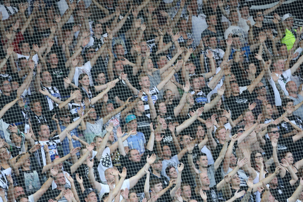 Sturm Graz - Admira Wacker
Oesterreichische Fussball Bundesliga, 1. Runde, SK Sturm Graz - FC Admira Wacker Moedling, Stadion Liebenau Graz, 25.07.2015. 

Foto zeigt Fans von Sturm
