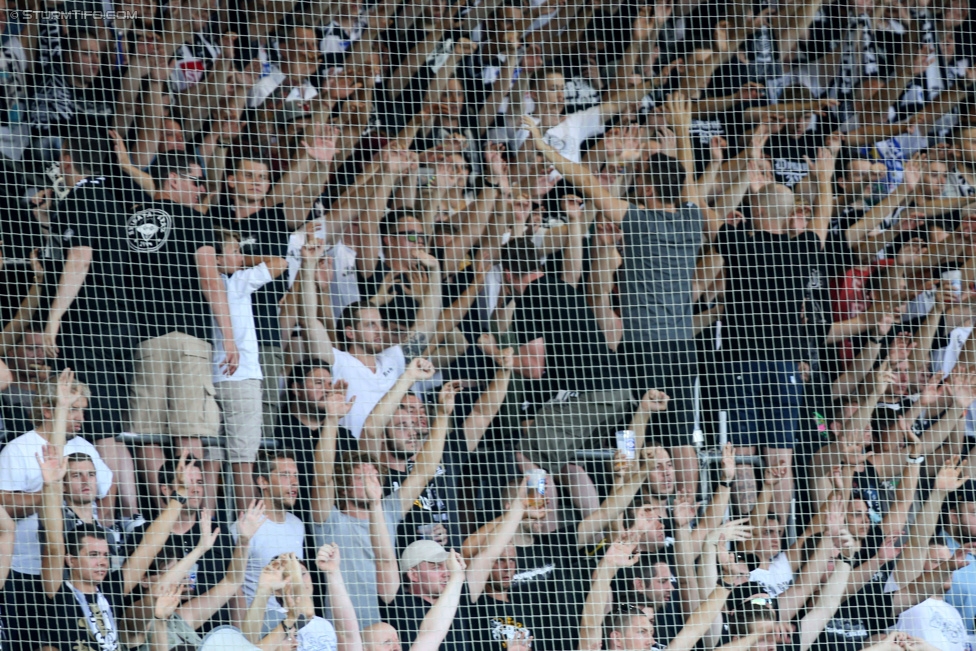 Sturm Graz - Admira Wacker
Oesterreichische Fussball Bundesliga, 1. Runde, SK Sturm Graz - FC Admira Wacker Moedling, Stadion Liebenau Graz, 25.07.2015. 

Foto zeigt Fans von Sturm
