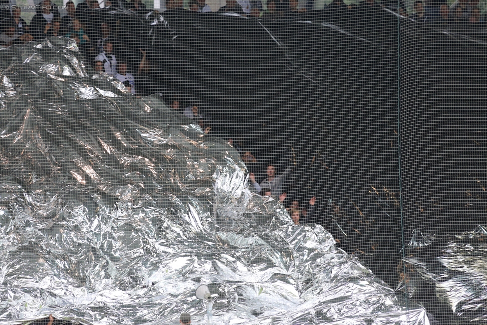 Sturm Graz - Rubin Kasan
UEFA Europa League Qualifikation 3. Runde, SK Sturm Graz -  FK Rubin Kasan, Stadion Liebenau Graz, 30.07.2015. 

Foto zeigt Fans von Sturm mit einer Choreografie
