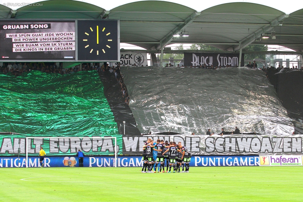 Sturm Graz - Rubin Kasan
UEFA Europa League Qualifikation 3. Runde, SK Sturm Graz -  FK Rubin Kasan, Stadion Liebenau Graz, 30.07.2015. 

Foto zeigt Fans von Sturm mit einer Choreografie
