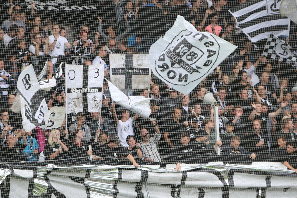 Sturm Graz - Rubin Kasan
UEFA Europa League Qualifikation 3. Runde, SK Sturm Graz -  FK Rubin Kasan, Stadion Liebenau Graz, 30.07.2015. 

Foto zeigt Fans von Sturm

