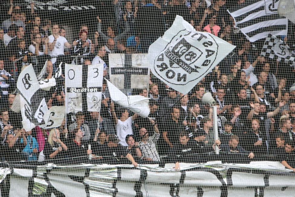 Sturm Graz - Rubin Kasan
UEFA Europa League Qualifikation 3. Runde, SK Sturm Graz -  FK Rubin Kasan, Stadion Liebenau Graz, 30.07.2015. 

Foto zeigt Fans von Sturm
