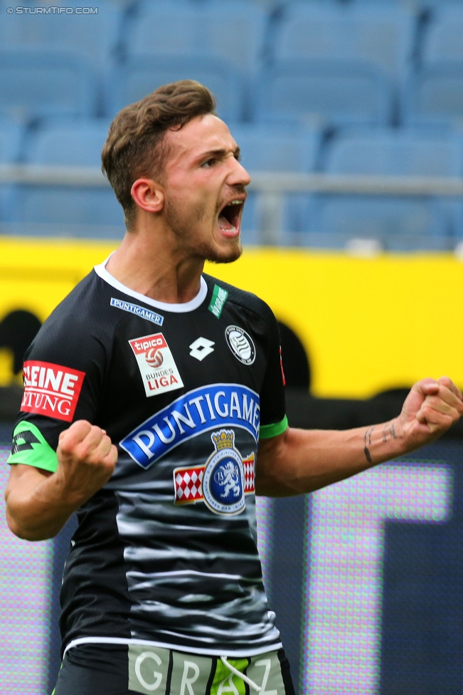 Sturm Graz - Rubin Kasan
UEFA Europa League Qualifikation 3. Runde, SK Sturm Graz -  FK Rubin Kasan, Stadion Liebenau Graz, 30.07.2015. 

Foto zeigt Donisi Avdijaj (Sturm)
Schlüsselwörter: torjubel