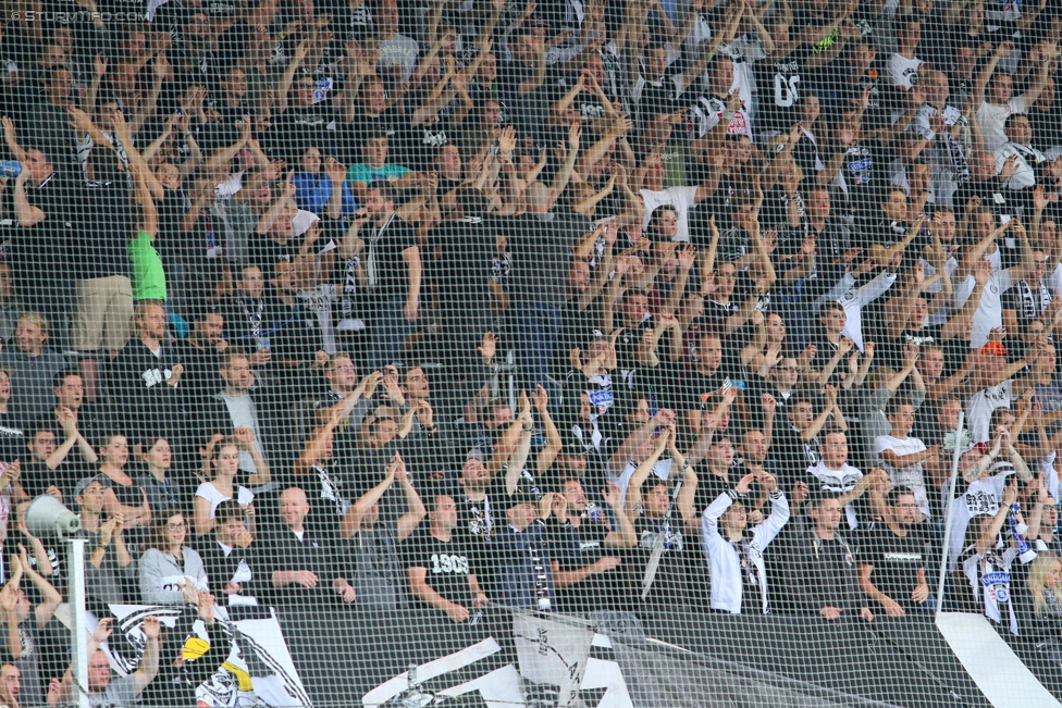 Sturm Graz - Groedig
Oesterreichische Fussball Bundesliga, 2. Runde, SK Sturm Graz - SV Groedig, Stadion Liebenau Graz, 02.08.2015. 

Foto zeigt Fans von Sturm
