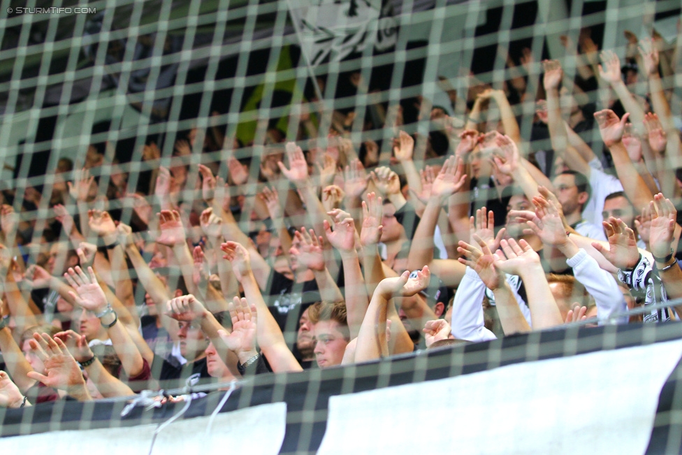 Sturm Graz - Groedig
Oesterreichische Fussball Bundesliga, 2. Runde, SK Sturm Graz - SV Groedig, Stadion Liebenau Graz, 02.08.2015. 

Foto zeigt Fans von Sturm
