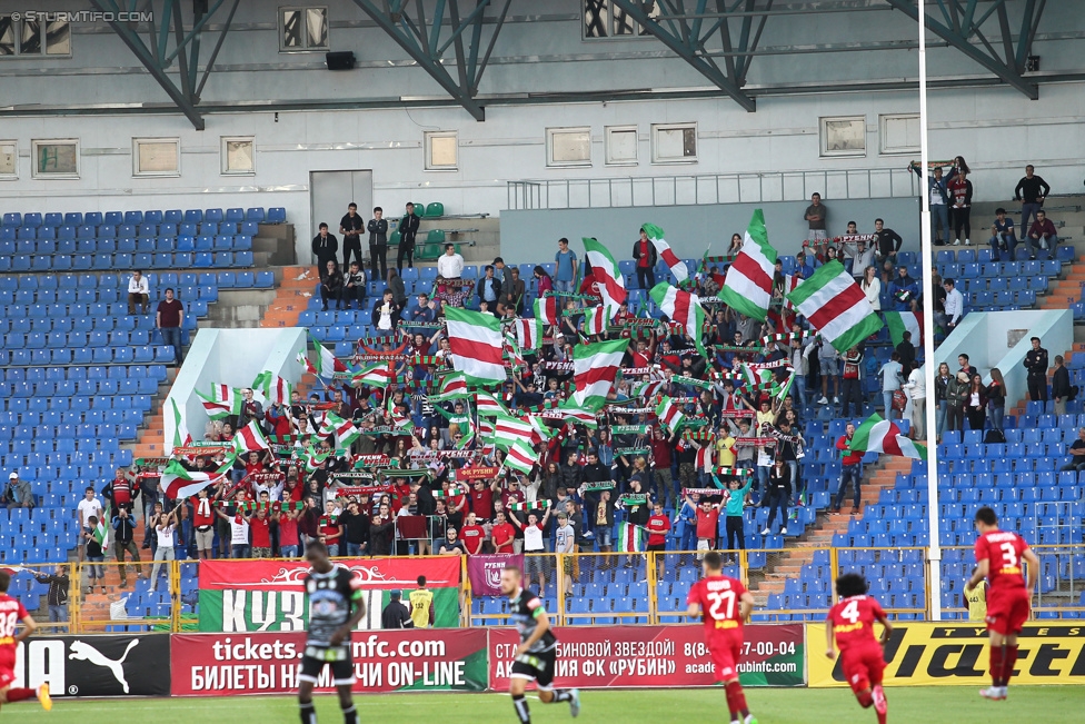 Rubin Kasan - Sturm Graz
UEFA Europa League Qualifikation 3. Runde, FK Rubin Kasan - SK Sturm Graz, Zentralstadion Kasan, 06.08.2015. 

Foto zeigt Fans von Kasan
