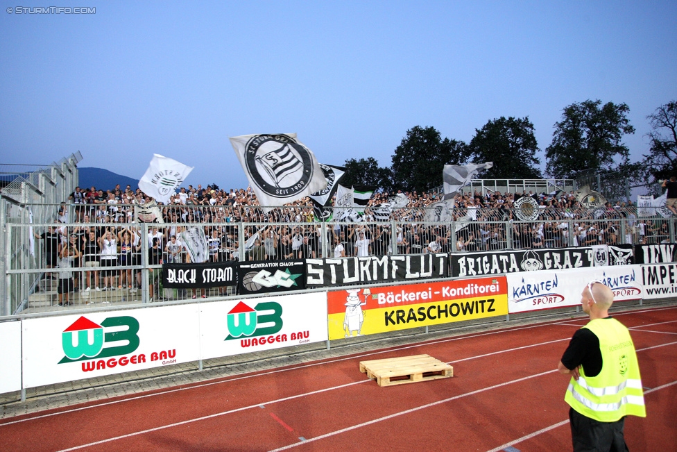 Wolfsberg - Sturm Graz
Oesterreichische Fussball Bundesliga, 4. Runde, Wolfsberger AC - SK Sturm Graz, Lavanttal-Arena Wolfsberg, 12.08.2015. 

Foto zeigt Fans von Sturm
