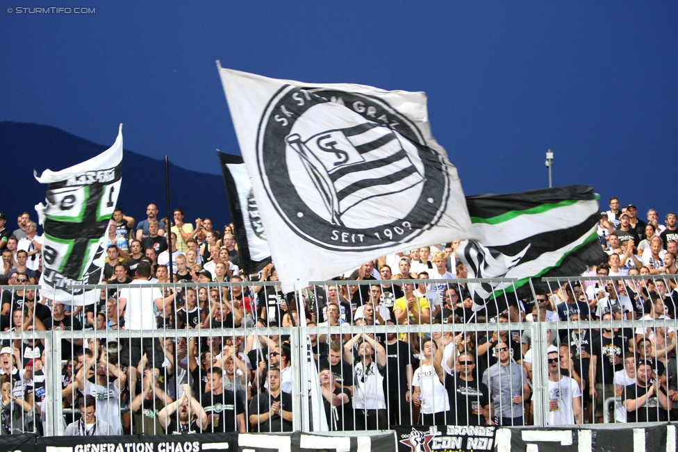 Wolfsberg - Sturm Graz
Oesterreichische Fussball Bundesliga, 4. Runde, Wolfsberger AC - SK Sturm Graz, Lavanttal-Arena Wolfsberg, 12.08.2015. 

Foto zeigt Fans von Sturm
